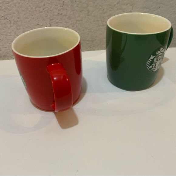 2 Starbucks Coffee Mugs -Ceramic 2021 Red Green Classic  Siren Logo, 11 Oz - Picture 4 of 8